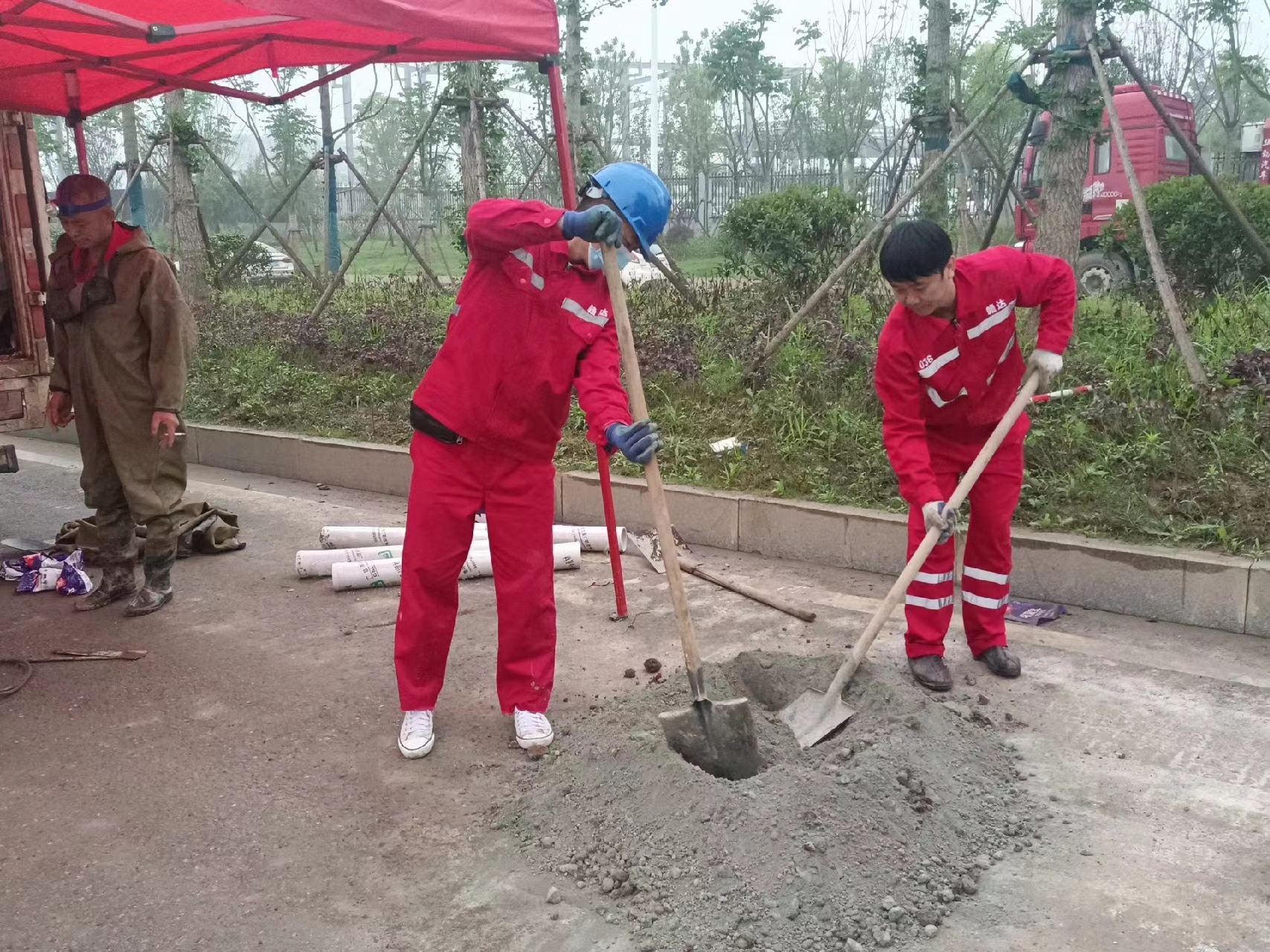 珙县管道疏通哪家好】及时进行市政管道清淤